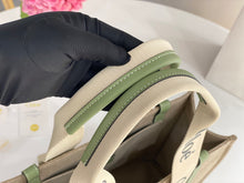 Load image into Gallery viewer, Chloe Medium Woody Bag