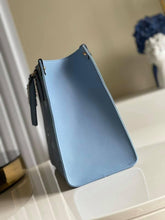 Load image into Gallery viewer, Louis Vuitton OnTheGo MM Tote Bag - LUXURY KLOZETT