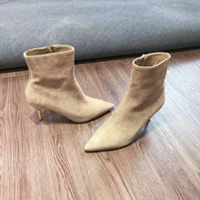 Load image into Gallery viewer, Louis Vuitton Signature Ankle Boot