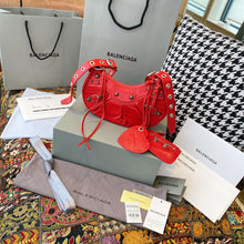 Load image into Gallery viewer, Balenciaga Le Cagole XS Bag