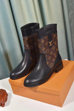Load image into Gallery viewer, Louis Vuitton Boots