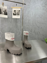 Load image into Gallery viewer, Balenciaga Trooper Boots