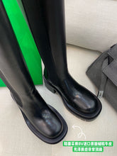 Load image into Gallery viewer, Bottega Veneta Lug Boots