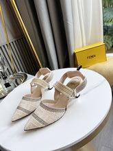 Load image into Gallery viewer, Fendi Colinri Slingback Heels