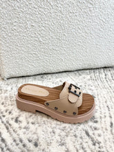 Load image into Gallery viewer, Christian Dior Diorquake Strap Slide