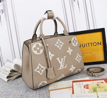 Load image into Gallery viewer, Louis Vuitton Montaigne BB Bag