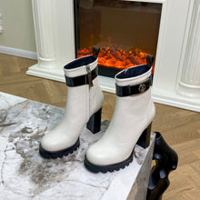 Load image into Gallery viewer, Louis Vuitton Star Trail Ankle Boot