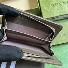 Load image into Gallery viewer, Gucci Blondie Wallet
