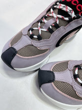 Load image into Gallery viewer, Gucci  Run Sneakers
