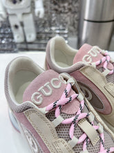 Load image into Gallery viewer, Gucci  Run Sneakers
