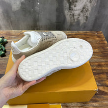 Load image into Gallery viewer, Louis Vuitton Groovy Platform Sneaker
