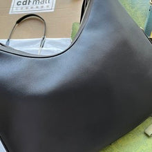 Load image into Gallery viewer, Gucci Attache Medium Shoulder Bag
