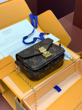 Load image into Gallery viewer, Louis Vuitton Micro Metis Bag
