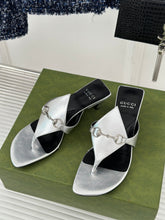 Load image into Gallery viewer, Gucci Sandals With Horsebit
