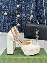 Load image into Gallery viewer, Gucci Platform Sandals With Double G
