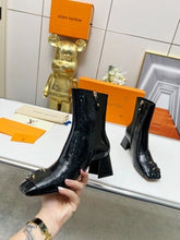 Load image into Gallery viewer, Louis Vuitton Shake Ankle Boots

