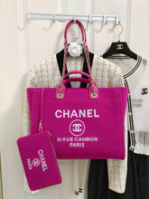 Load image into Gallery viewer, Chanel Rue Cambon Tote Bag
