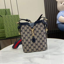 Load image into Gallery viewer, Gucci GG Small Bucket bag
