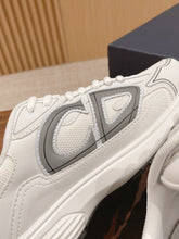 Load image into Gallery viewer, Christian Dior Men B30 Sneaker
