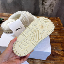 Load image into Gallery viewer, Christian Dior D - Cross Slide
