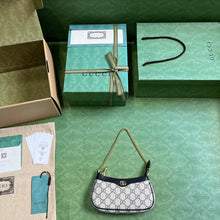 Load image into Gallery viewer, Gucci Ophidia GG Small Bag
