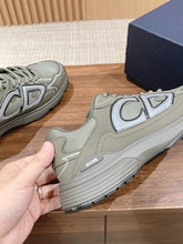 Load image into Gallery viewer, Christian Dior Men B30 Sneaker
