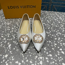 Load image into Gallery viewer, Louis Vuitton  Flat Ballerina
