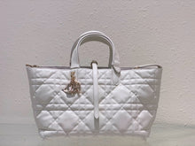 Load image into Gallery viewer, Christian Dior Medium Toujours Bag
