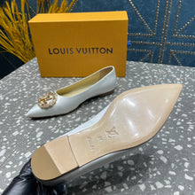 Load image into Gallery viewer, Louis Vuitton  Flat Ballerina
