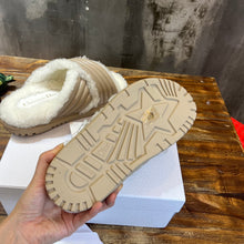 Load image into Gallery viewer, Christian Dior D - Cross Slide
