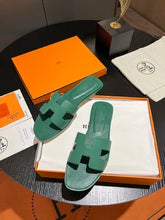 Load image into Gallery viewer, Hermes Oran Sandal
