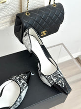 Load image into Gallery viewer, Chanel Heels

