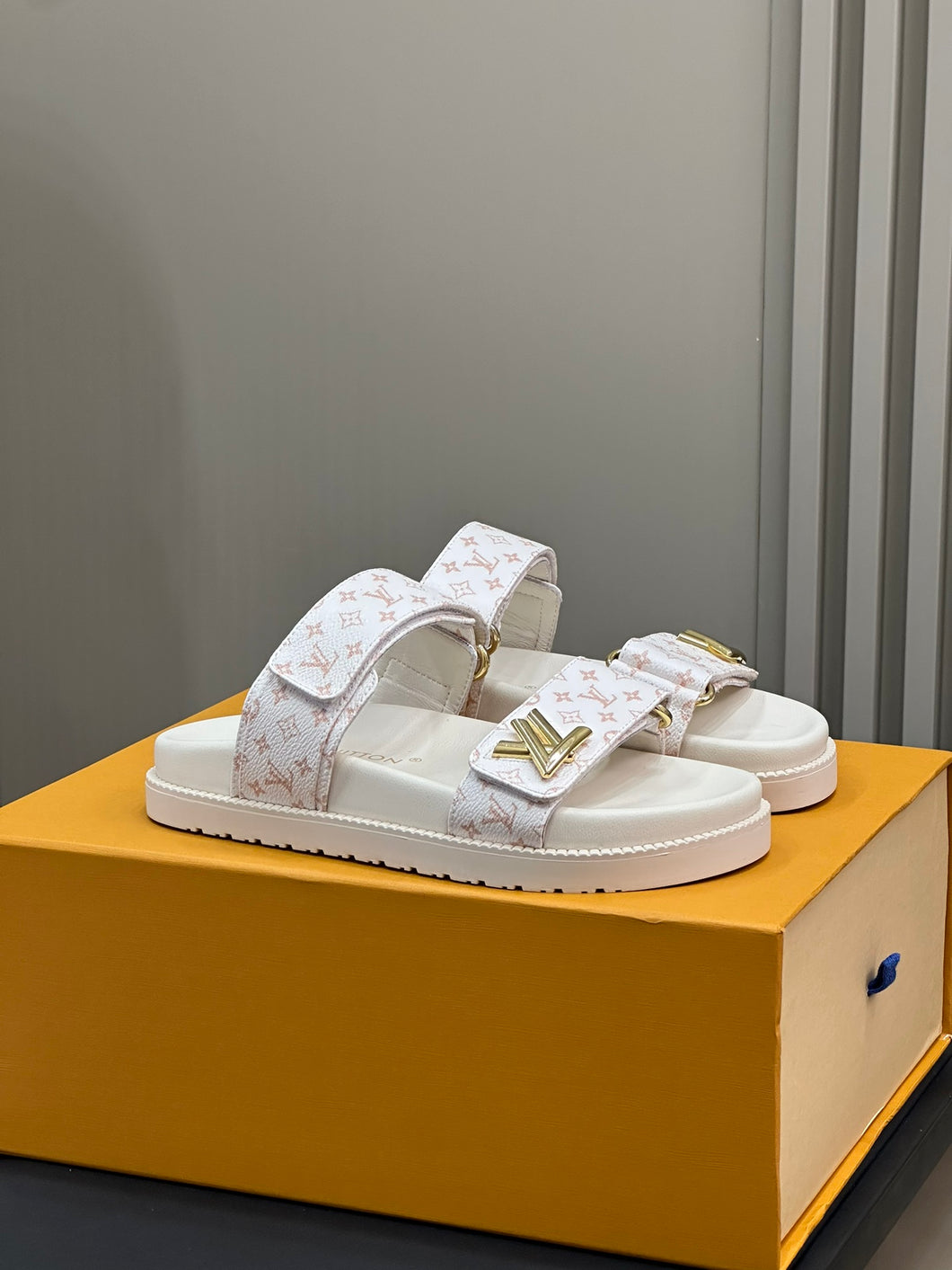 Louis Vuitton Sunset Comfort  Flat Mule