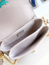 Load image into Gallery viewer, Louis Vuitton Oxford Bag
