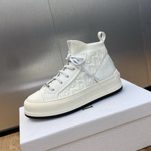 Load image into Gallery viewer, Christian Dior Walk&#39;n  Sneakers
