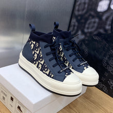 Load image into Gallery viewer, Christian Dior Walk&#39;n  Sneakers
