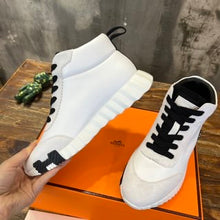 Load image into Gallery viewer, Hermes Sneakers
