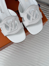 Load image into Gallery viewer, Louis vuitton  Isola Mule
