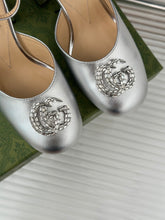 Load image into Gallery viewer, Gucci Platform Sandals With Double G
