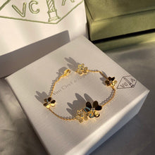 Load image into Gallery viewer, Van Cleef &amp; Arpels Bracelet
