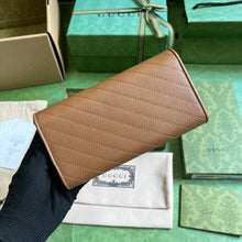 Load image into Gallery viewer, Gucci Blondie Continental Wallet
