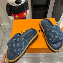 Load image into Gallery viewer, Louis Vuitton Pillow Flat Comfort Mule
