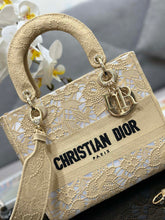 Load image into Gallery viewer, Christian Dior Medium Lady D Lite Bag
