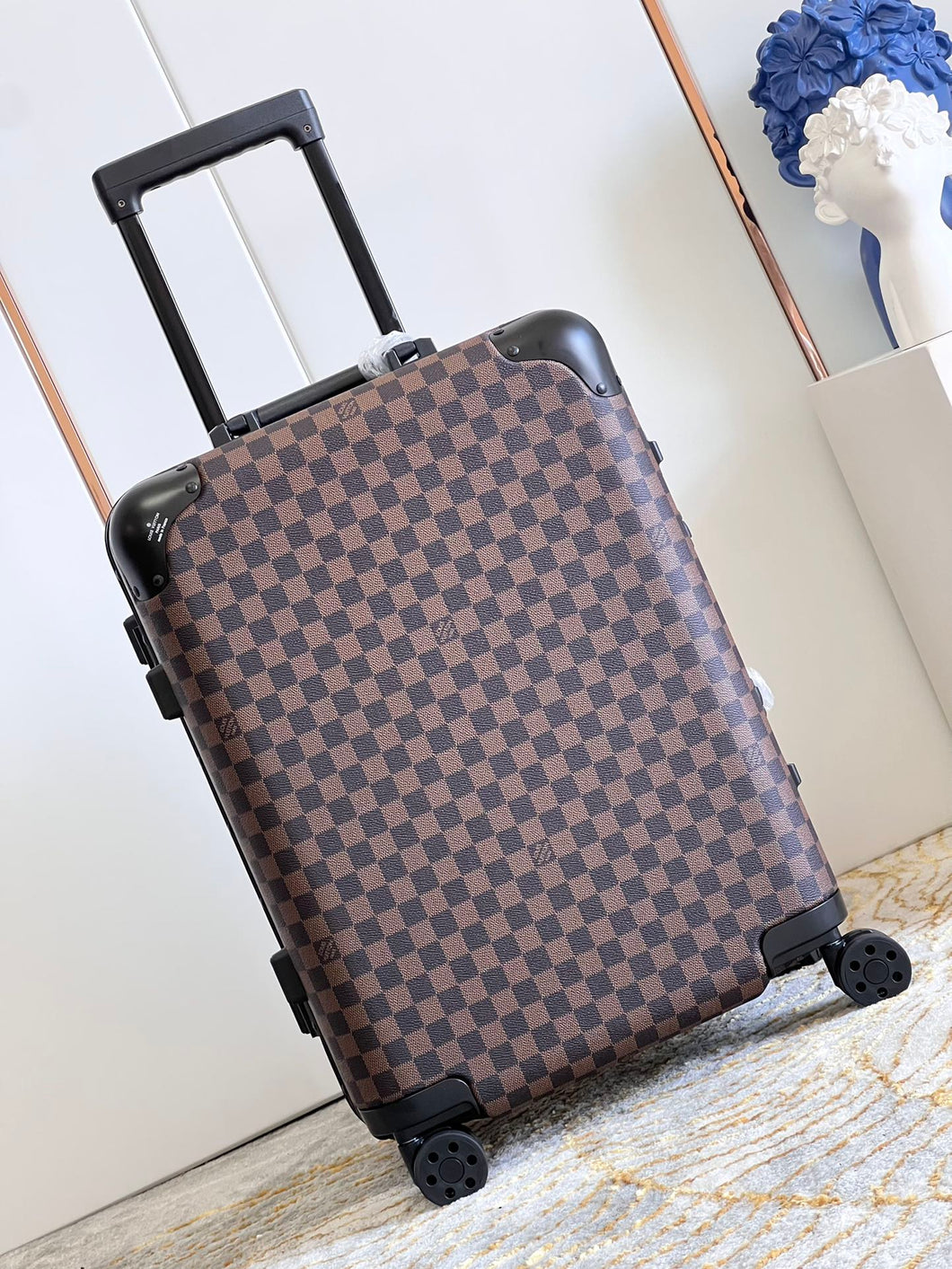 Louis Vuitton Horizon 50 Suitcase