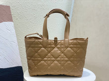 Load image into Gallery viewer, Christian Dior Medium Toujours Bag
