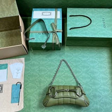 Load image into Gallery viewer, Gucci Horsebit Chain Small Shoulder Bag
