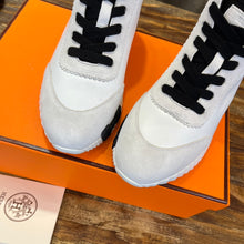 Load image into Gallery viewer, Hermes Sneakers
