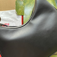 Load image into Gallery viewer, Gucci Attache Small Shoulder Bag
