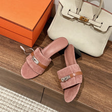 Load image into Gallery viewer, Hermes Gigi Sandal
