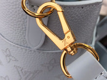 Load image into Gallery viewer, Louis Vuitton On My Side PM Bag
